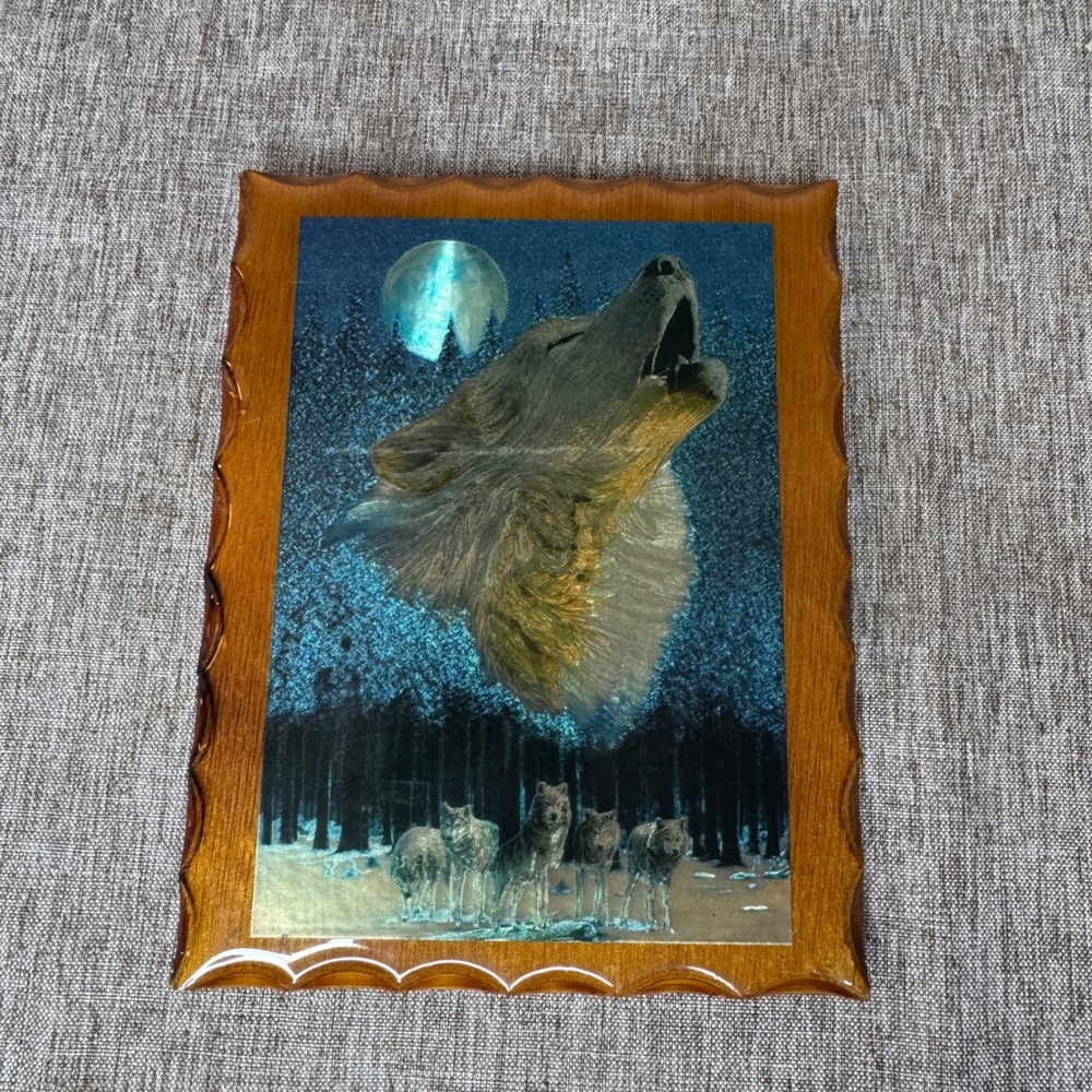 Vintage Howling Wolf Full Moon Wood Wall Art Plaque Glossy Made in USA